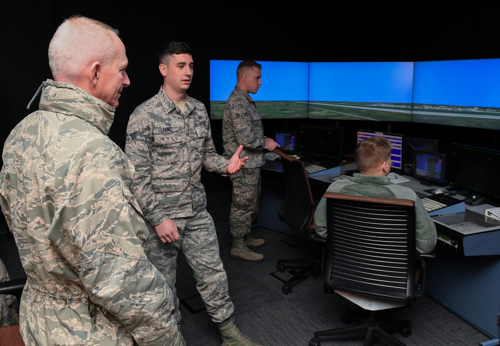 Eighth AF command chief visits Minot