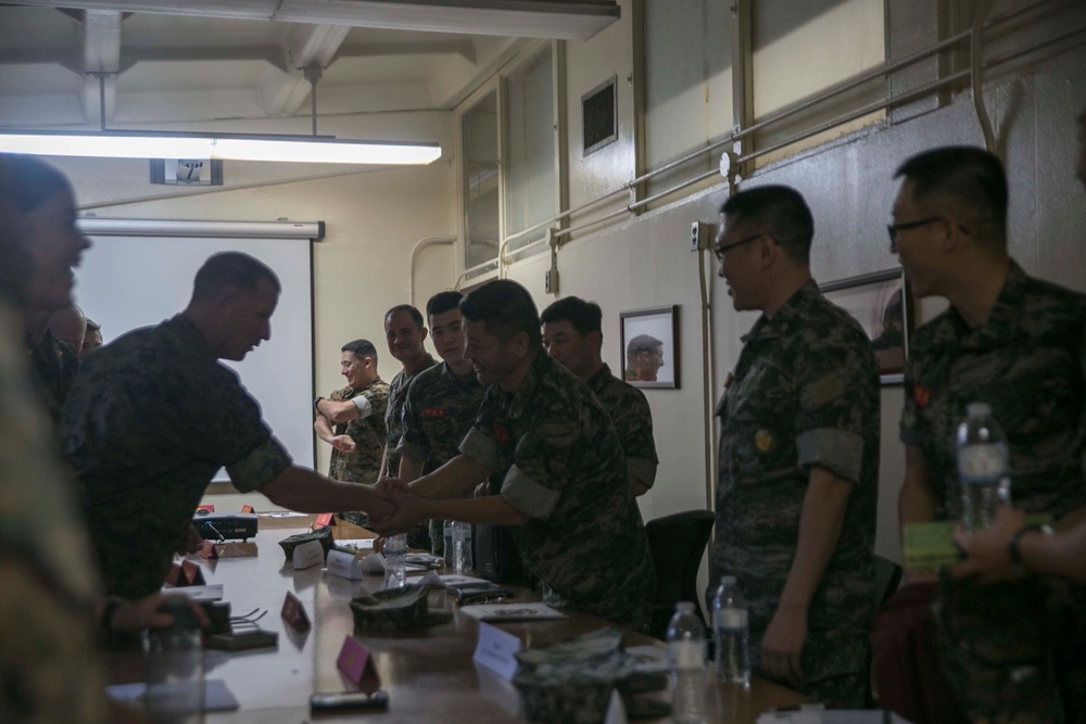 CLB-31 and ROK Marines strengthen partnership