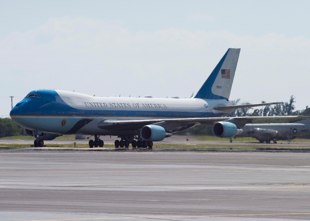 POTUS visits Joint Base Pearl Harbor-Hickam