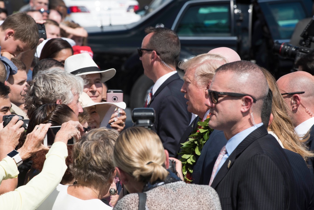 POTUS visits Joint Base Pearl Harbor-Hickam