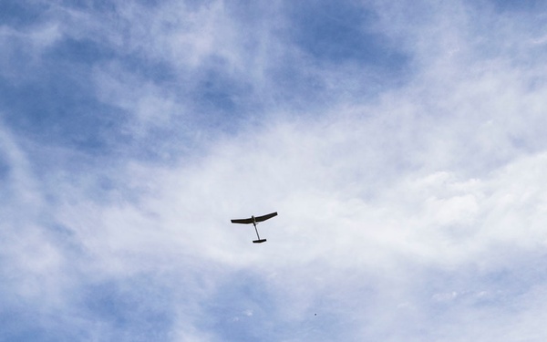 Army Reserve Soldiers take Raven by flight