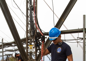 Air Force engineers revive Puerto Rico communications relays