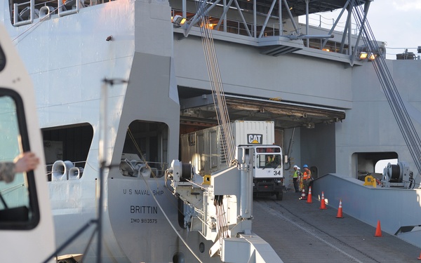 USNS Brittin arrives in PR with largest FEMA shipment yet