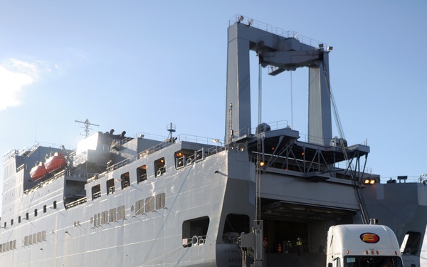 USNS Brittin arrives in PR with largest FEMA shipment yet