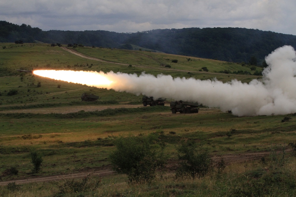 SD Guard artillery unit trains in Romania during Saber Guardian