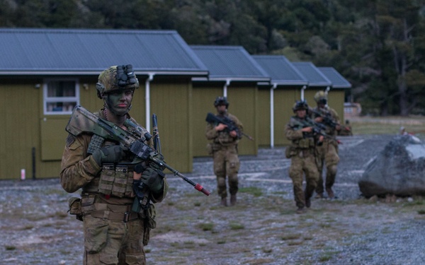 BLUFORCE Descends upon Dipflat