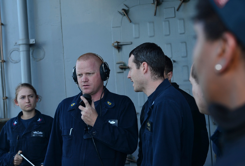 USS Iwo Jima (LHD 7) Conducts Combined COMPTUEX