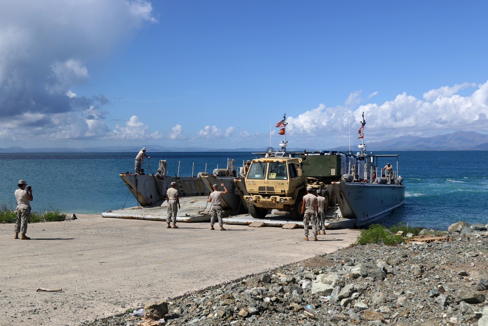 Soldiers Supply Vieques with Food and Water