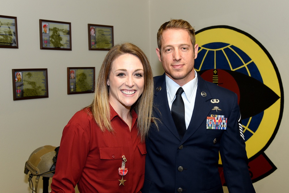 Oregon Air National Guardsman Receives Bronze Star Medal
