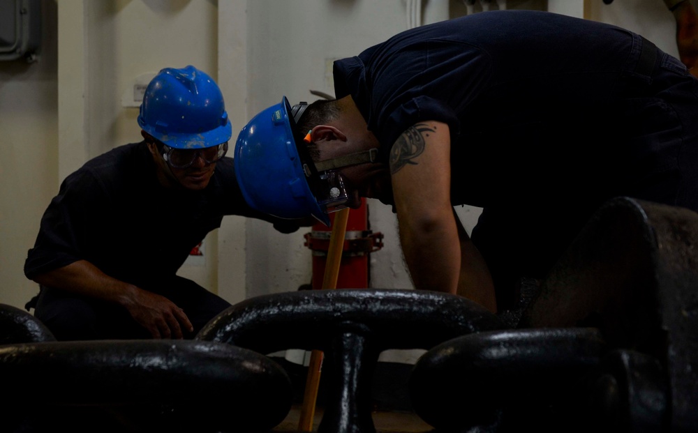 USS Iwo Jima (LHD 7) Conducts Operations at Anchor During Combined COMPTUEX