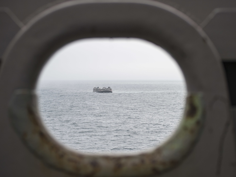 USS Iwo Jima (LHD 7) Conducts Operations at Anchor During Combined COMPTUEX