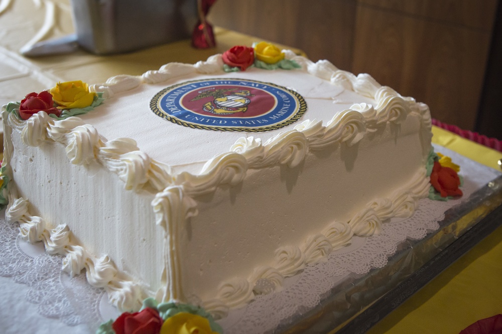 DVIDS - Images - Armed Forces Retirement Home Cake Cutting Ceremony [Image  1 of 14]