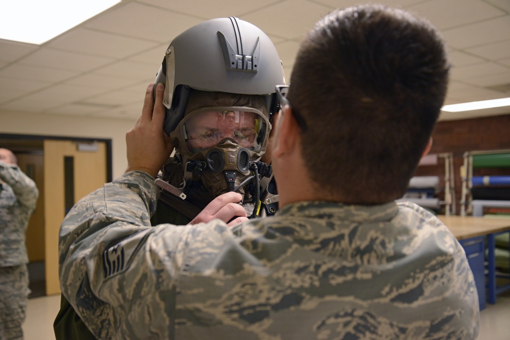 Utah Air National Guardsmen test AERPS equipment