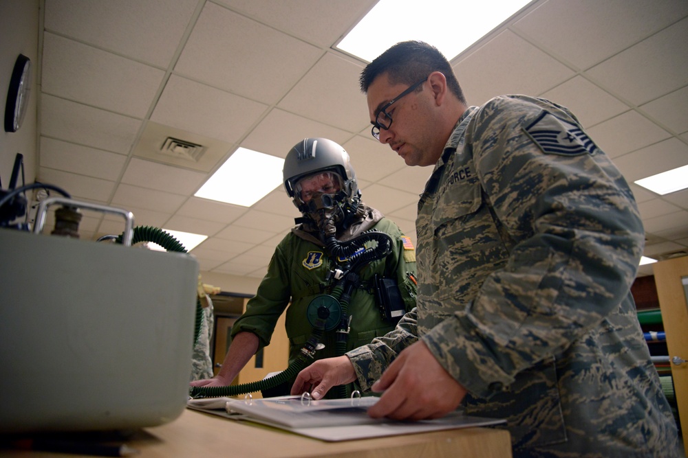 Utah Air National Guardsmen test AERPS equipment