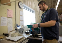 DLA Disposition Services offers the use of scales to military members at JBER