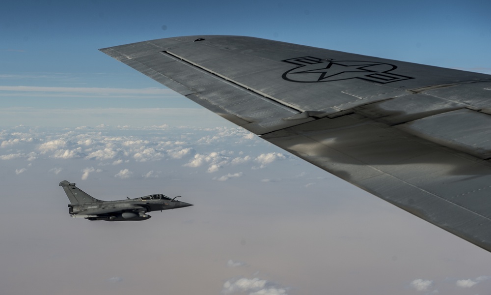 KC-135 Provides Aerial Refueling for French Rafales and E/A-18G Growlers