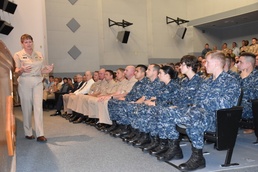 IW Vice Adm. Tours Naval Meteorology and Oceanography