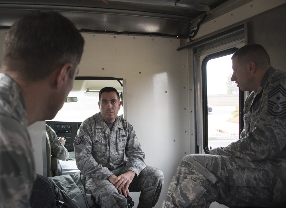 Wing Leadership Rounds, 660th AMXS