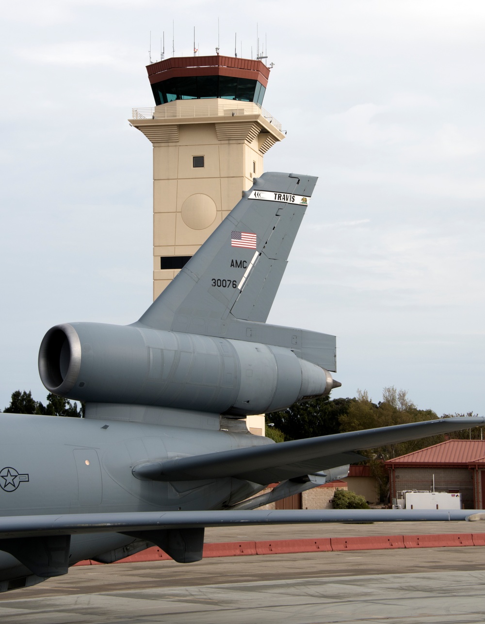 Wing Leadership Rounds, 660th AMXS