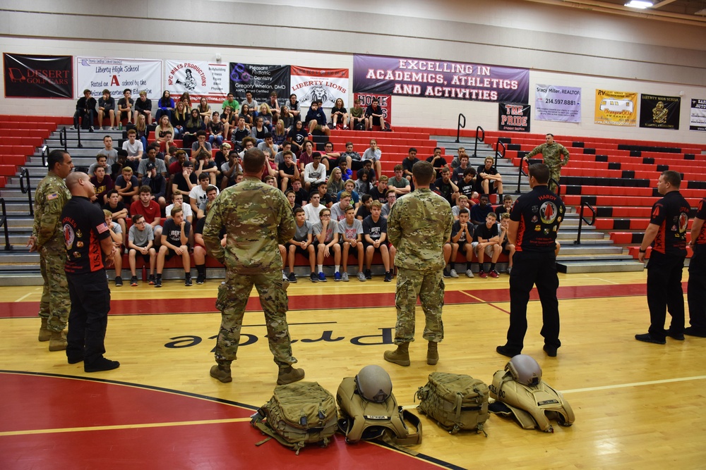 Black Daggers parachute team visits Phoenix area high school