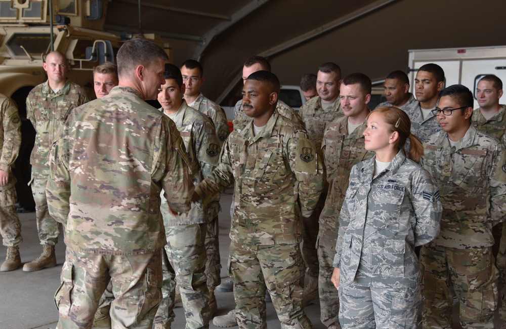 Brig. Gen. Robinson visits 407th AEG