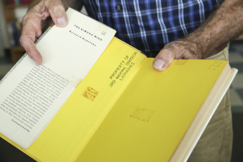 Vietnam Veteran returns library book 52 years later