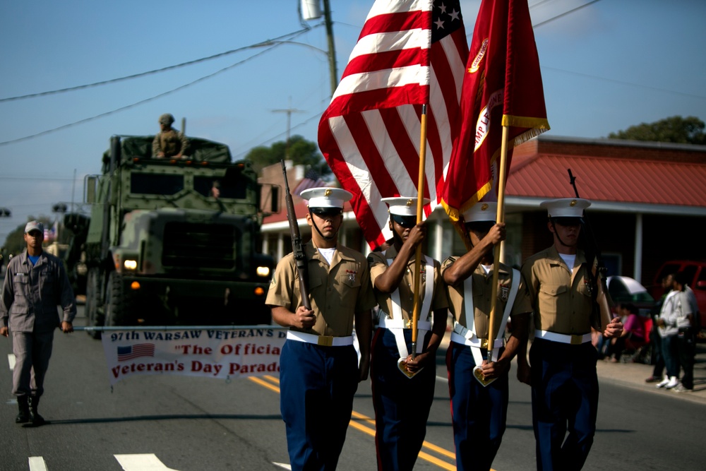 Warsaw Recognizes Veterans, service members in 97th annual parade