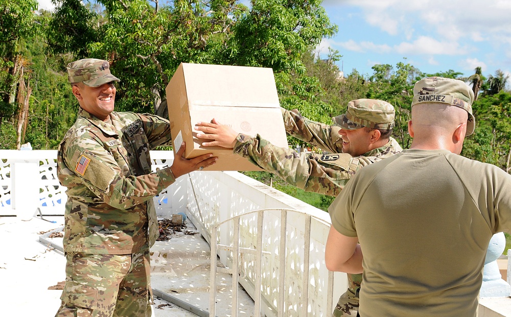 Water, Food and Supplies for ‘Mis Primeros Pasos’ Children’s Home