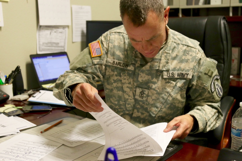 Honoring Veterans to the sound of the Army Band