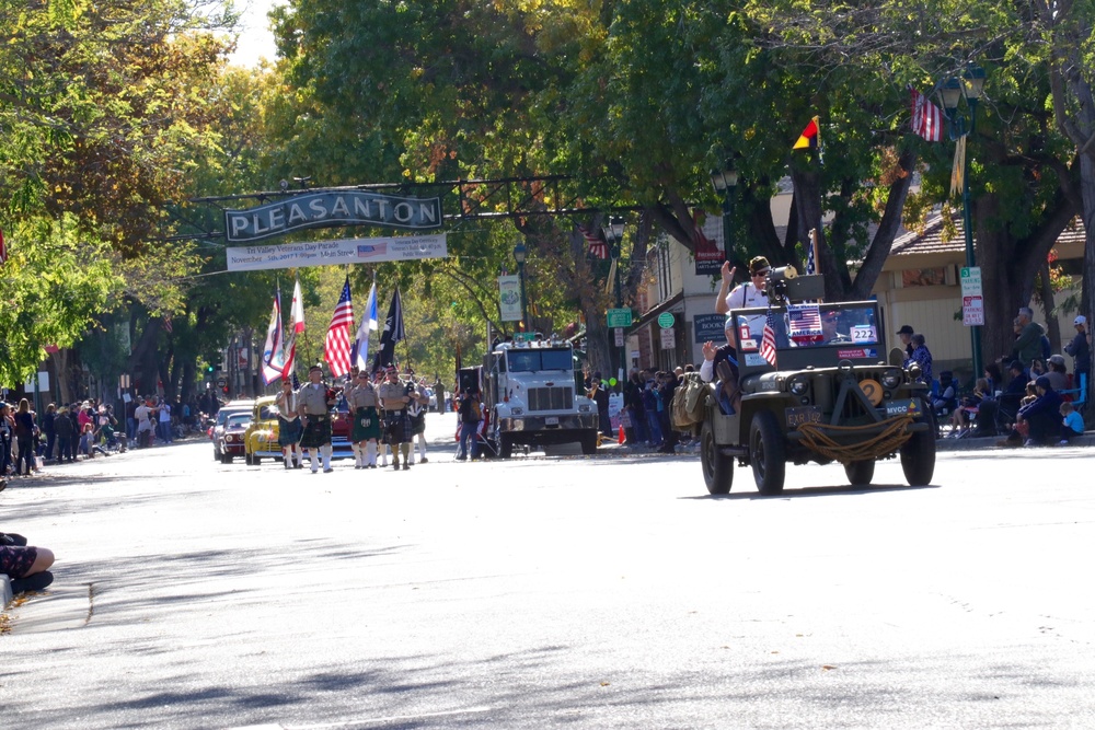 Honoring Veterans to the sound of the Army Band