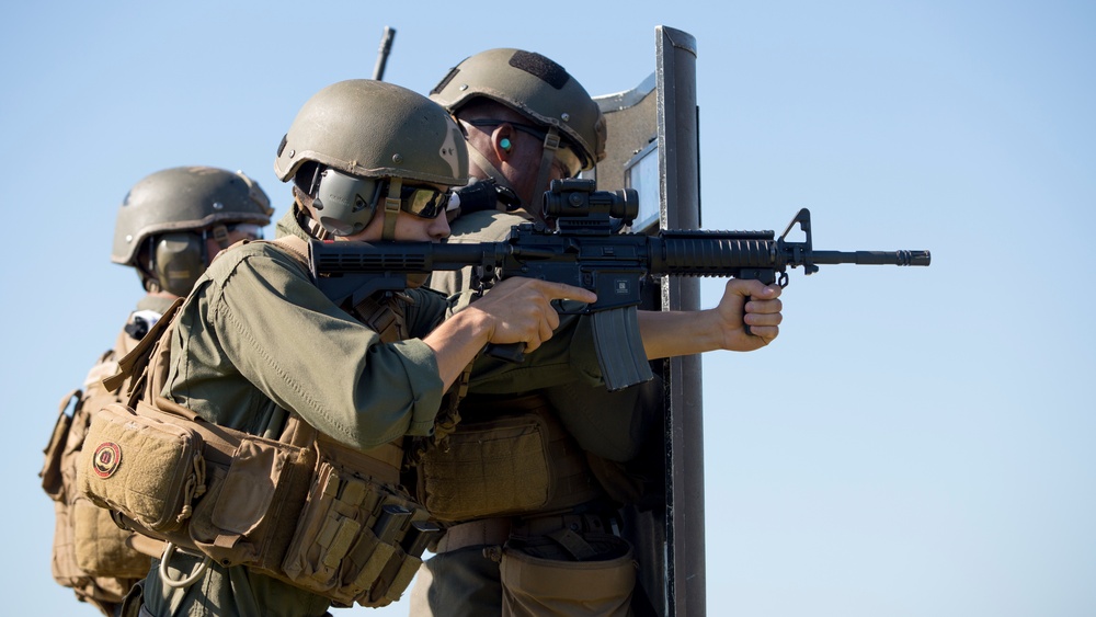 Special Reaction Team Marines; Familiarization Range