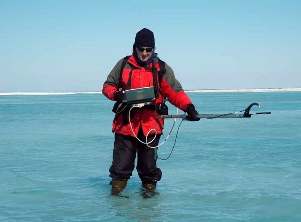 DVIDS - News - Cold Regions Lab retires sea ice expert