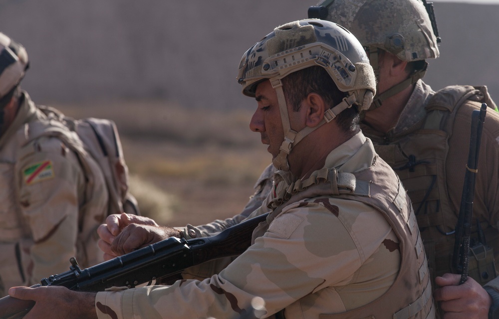 Iraqi Security Forces Conduct Live Fire Exercise, CJTF-OIR