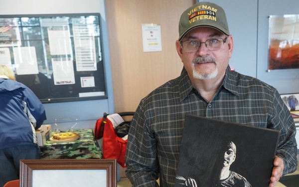 Veteran 'art masters' showcase stunning originals, works of art
