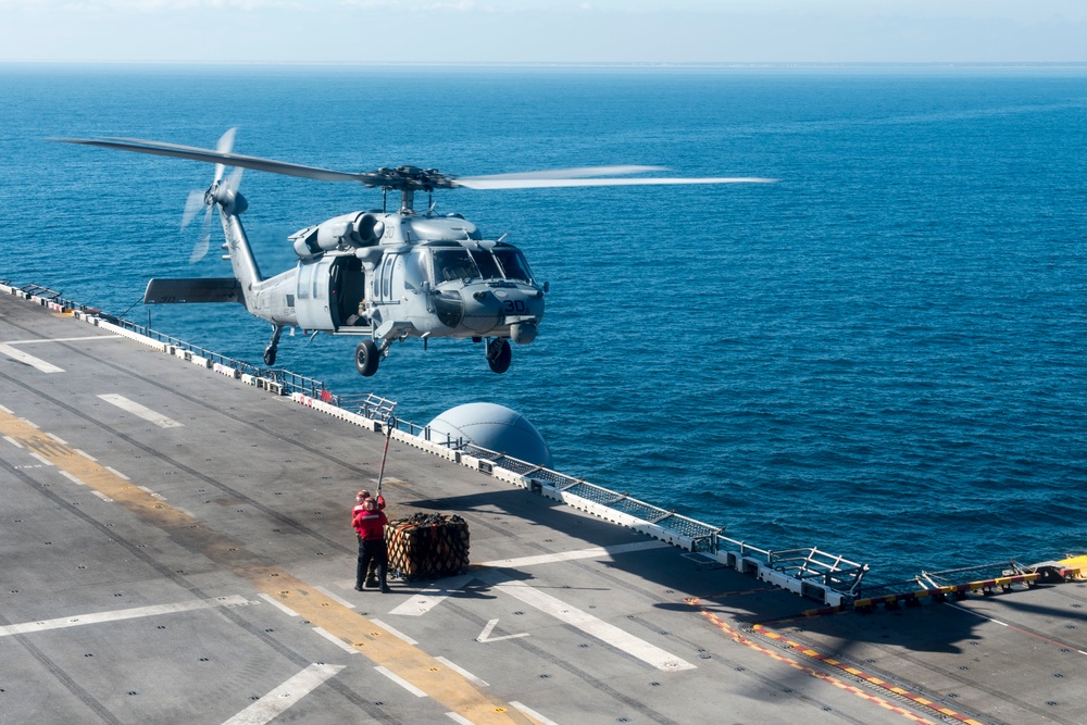 USS Iwo Jima (LHD 7) Conducts Combined COMPTUEX