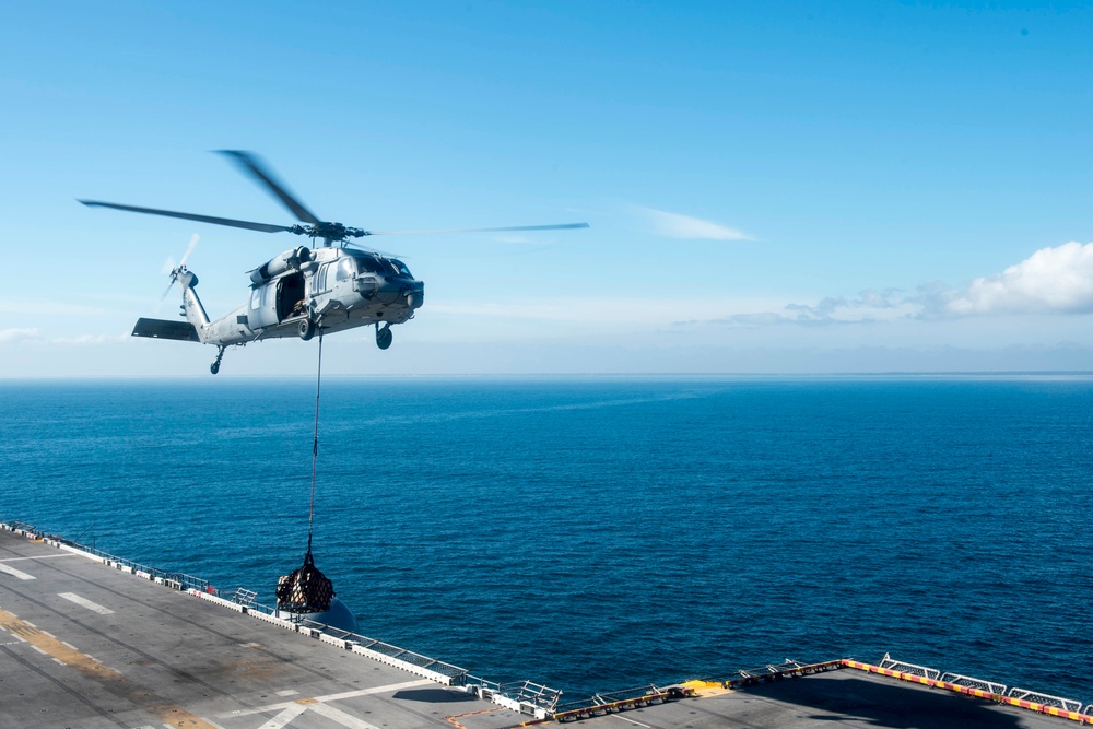 USS Iwo Jima (LHD 7) Conducts Combined COMPTUEX