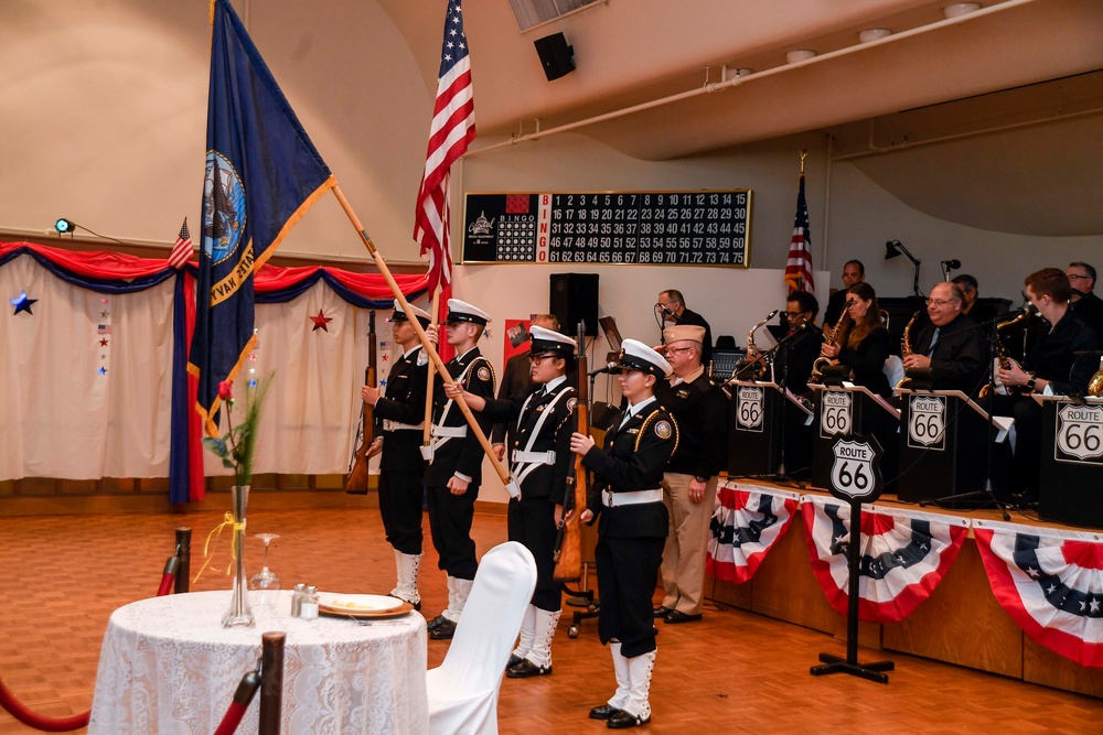 Carl Gibson Senior Center Holds 12th Annual USO Dance