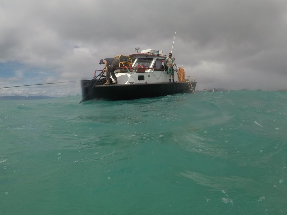 DVIDS - Images - Responders install underwater moorings near Pacific ...