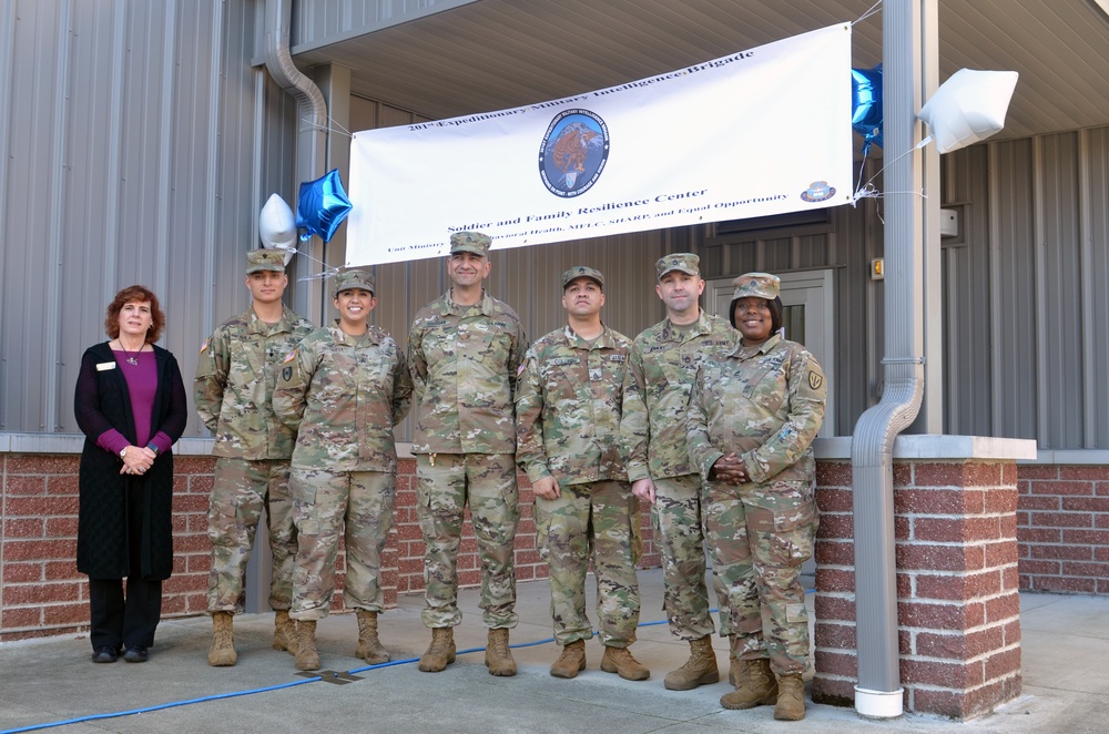201st EMIB opens Soldier and Family Resilience Center