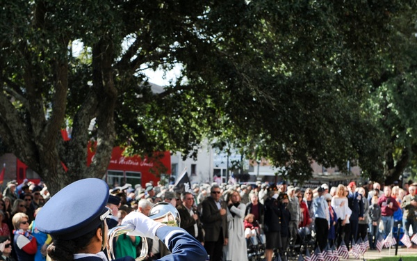 Airmen, city of Columbus celebrate Veterans Day