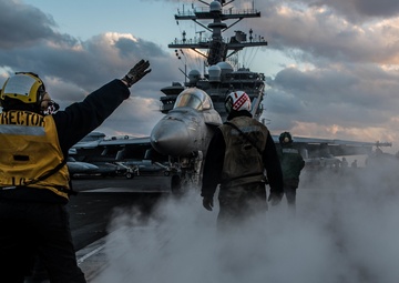 USS Ronald Reagan (CVN 76)