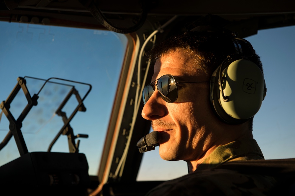 816th EAS Moves Cargo to Iraq and Syria