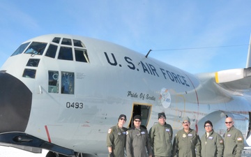 New York National Guard Aircrew completes South Pole mission despite extreme weather conditions