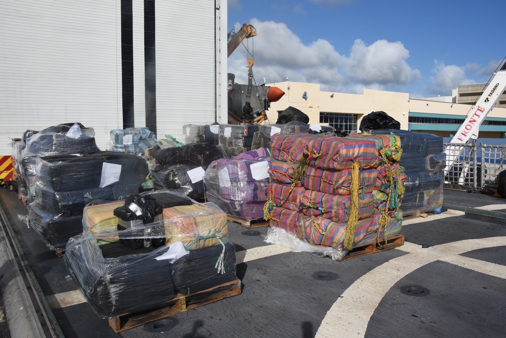 Coast Guard offloads approximately 10 tons of cocaine in Port Everglades