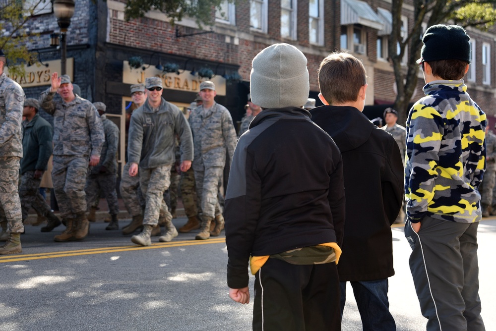 Shaw, Sumter celebrate veterans