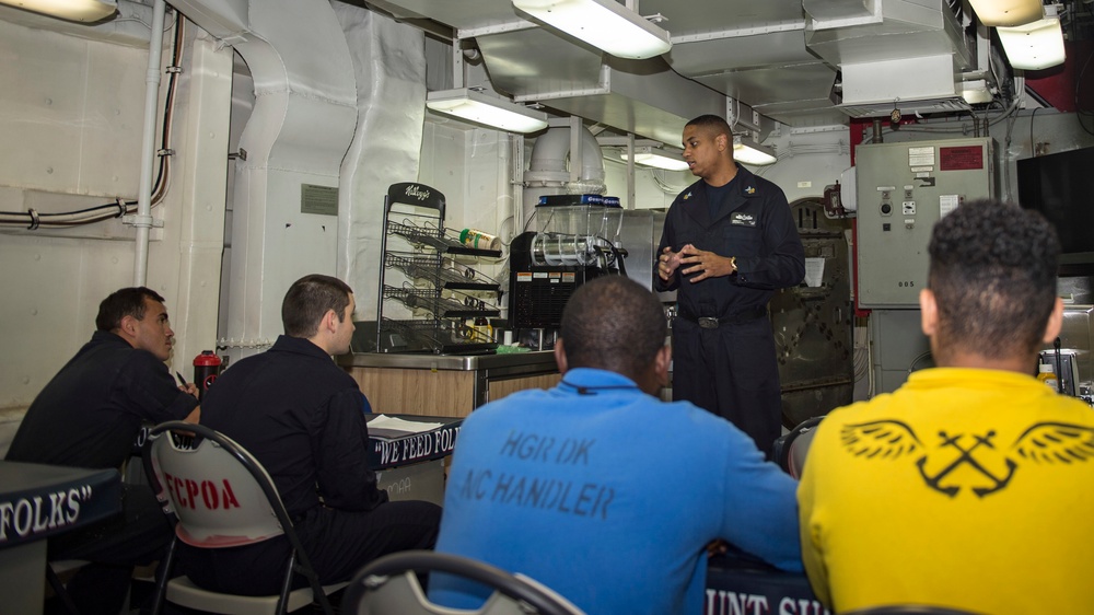 USS Iwo Jima (LHD 7) Conducts Combined COMPTUEX