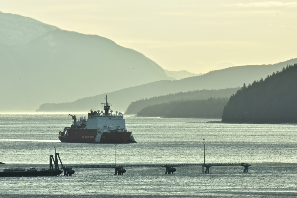 Coast Guard Cutter Healy visits Juneau, Alaska