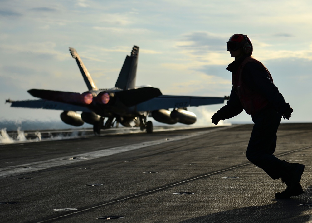 Nimitz Performs Flight Ops