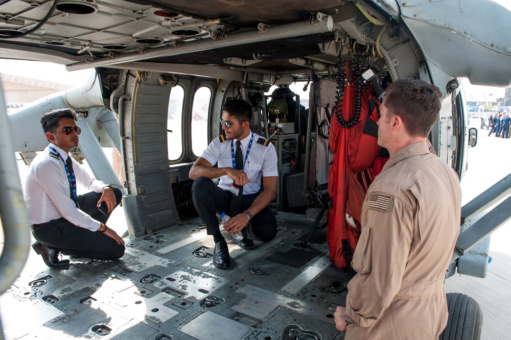 USS America participates in Dubai Air Show