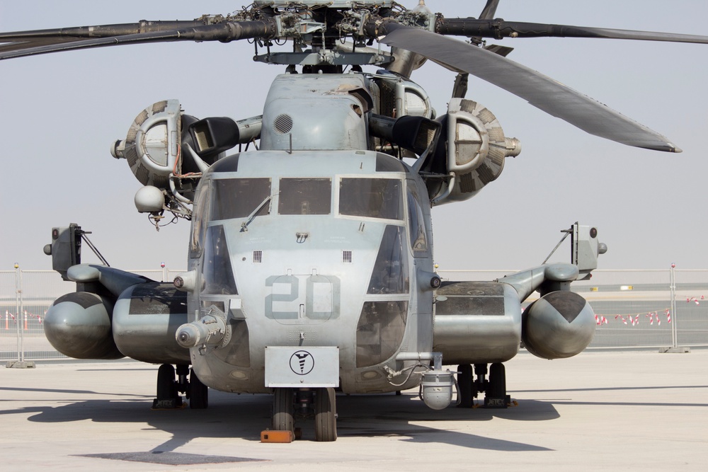 15th MEU shows off aircraft during Dubai Airshow